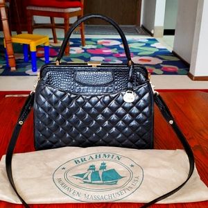 BRAHMIN quilted black leather handbag.